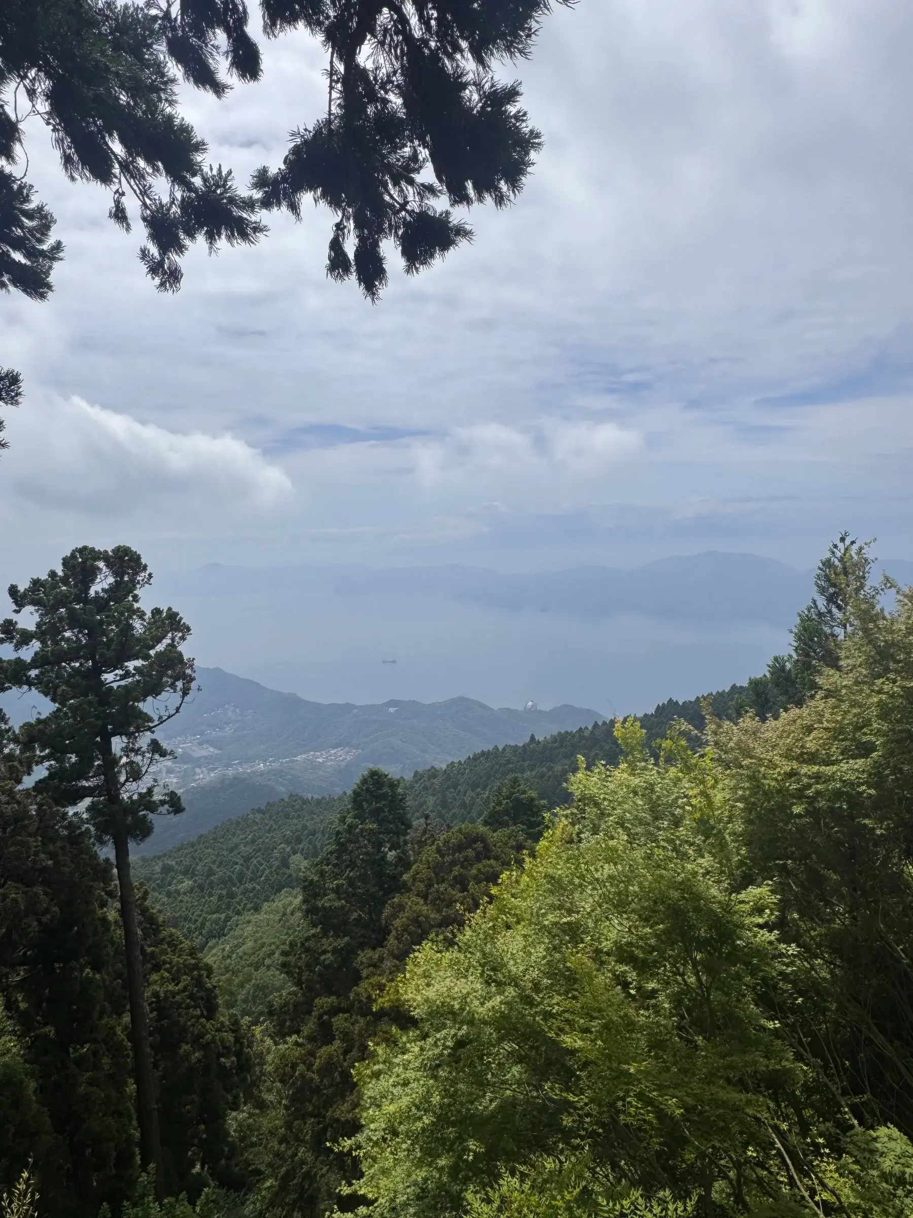 Taken at the top of the climb by the temple. You can see the Akinada islands of the Tobishima Kaido in the distance!