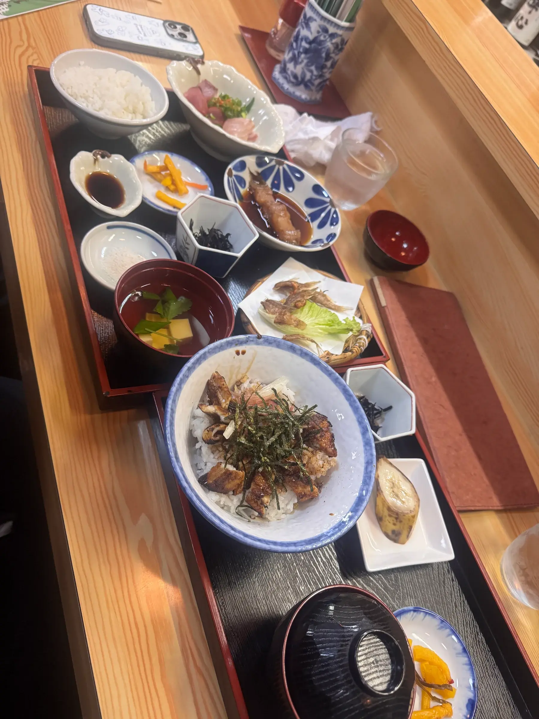 穴子飯 (anago meshi) - conger eel over rice