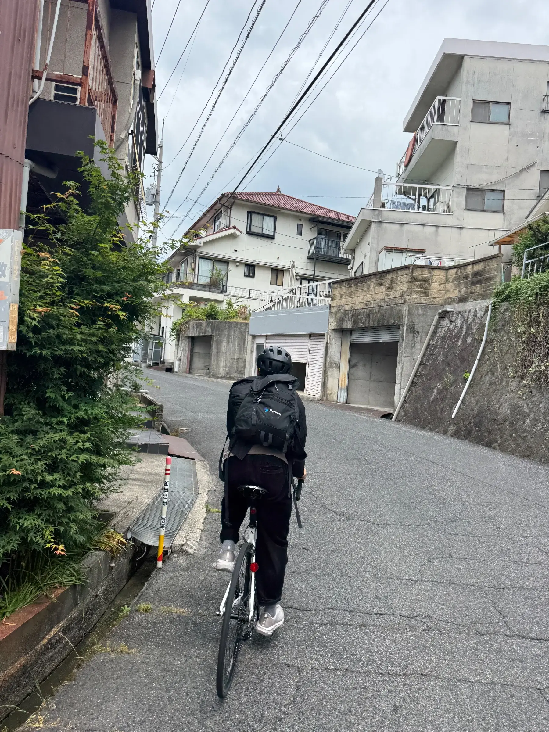 Twisty, narrow climb up the mountain